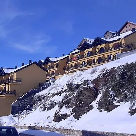 Hotel Habitat Zona Alta