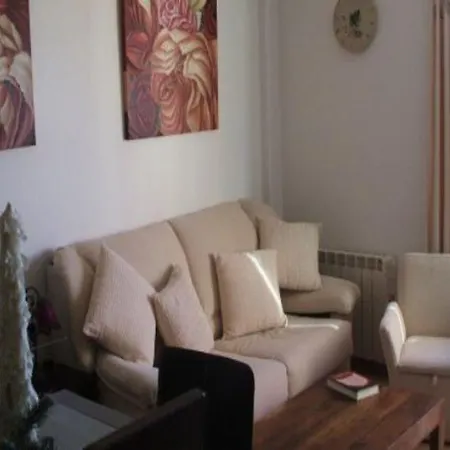 Hotel Habitat Zona Alta 2*